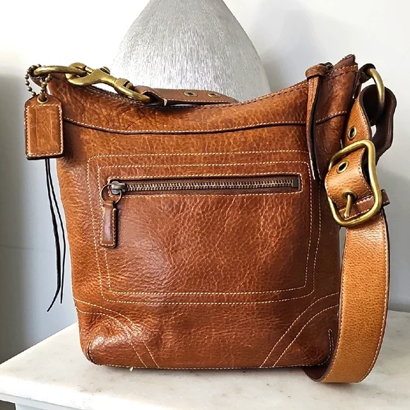Coach Chelsea Laced Duffle Crossbody - Picture 3 of 12